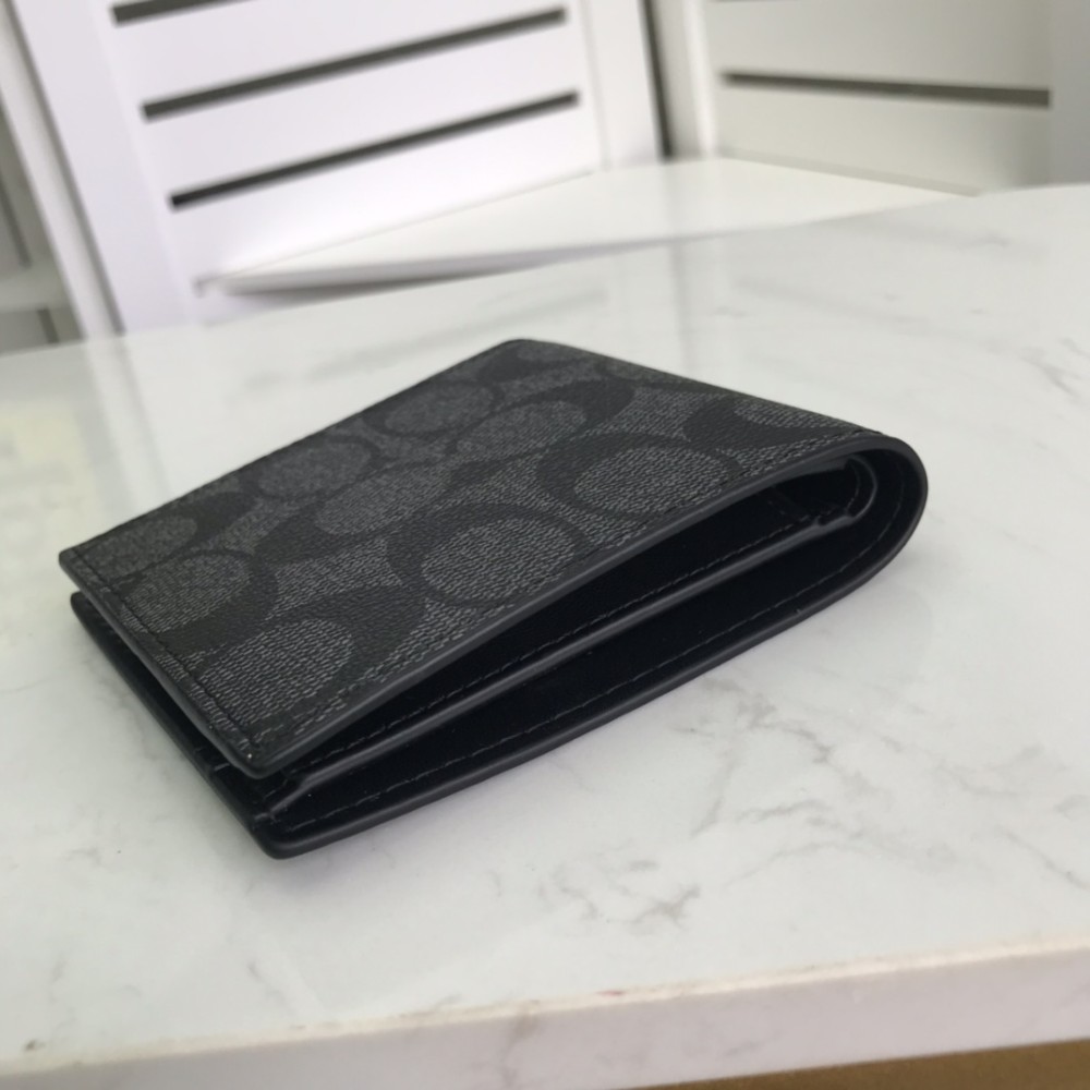 Coach (コーチ) 財布 新品