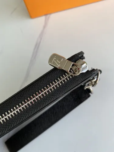 LV(ルイ·ヴィトン)  Zippy Dragonne 財布 新品