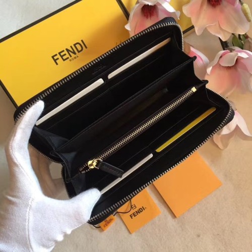 Fendi (フェンディ) メンズ / レディース 財布 新品