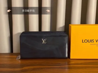 LV(ルイ·ヴィトン) 3層多機能 財布 新品