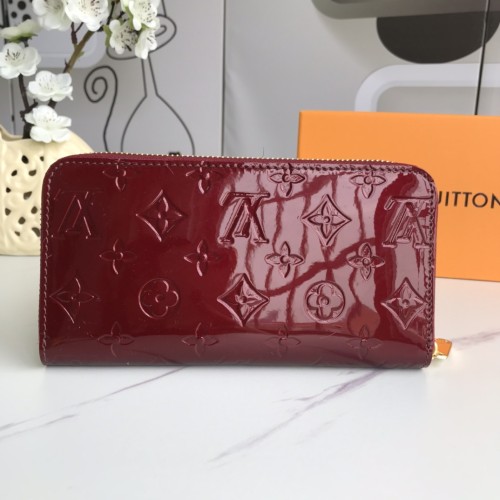 LV(ルイ·ヴィトン) Monogram 財布 新品