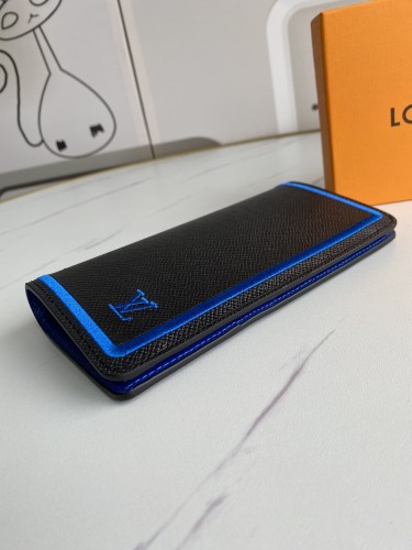 LV(ルイ·ヴィトン) 財布 新品