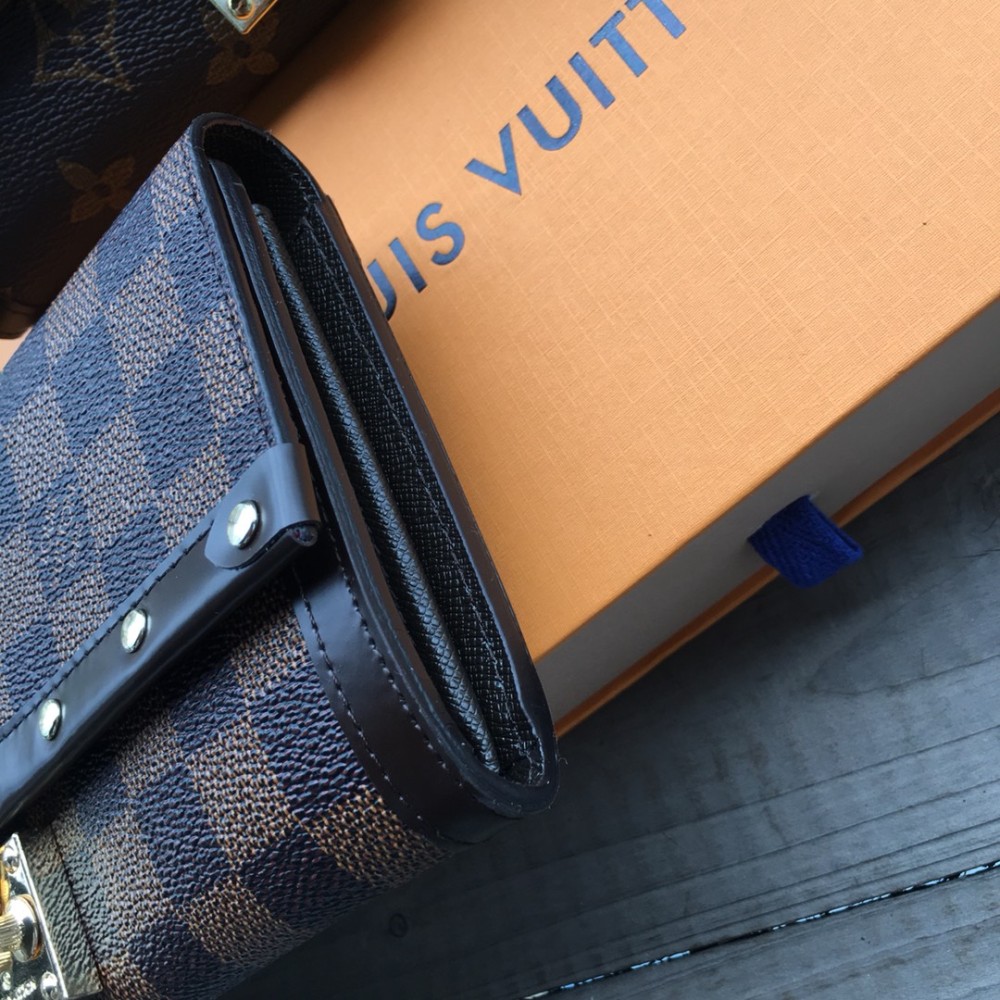LV(ルイ·ヴィトン) Venice 財布 新品