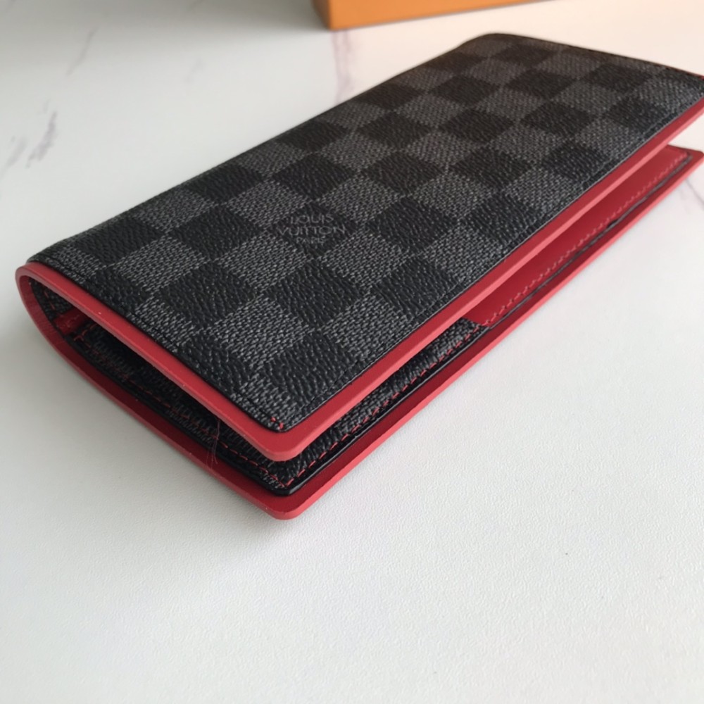 LV(ルイ·ヴィトン) Monogram  財布 新品