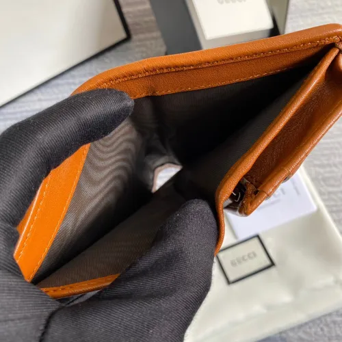 Gucci　GG marmont　 財布　