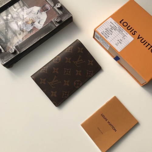 LV(ルイ·ヴィトン) Monogram 財布 新品特売
