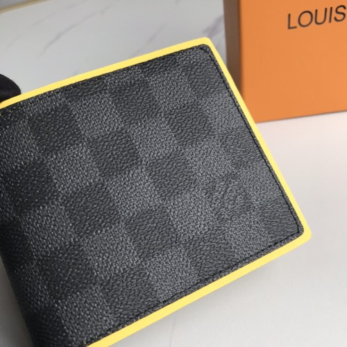 LV(ルイ·ヴィトン) Monogram 財布 新品