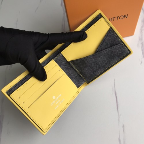 LV(ルイ·ヴィトン) Monogram 財布 新品