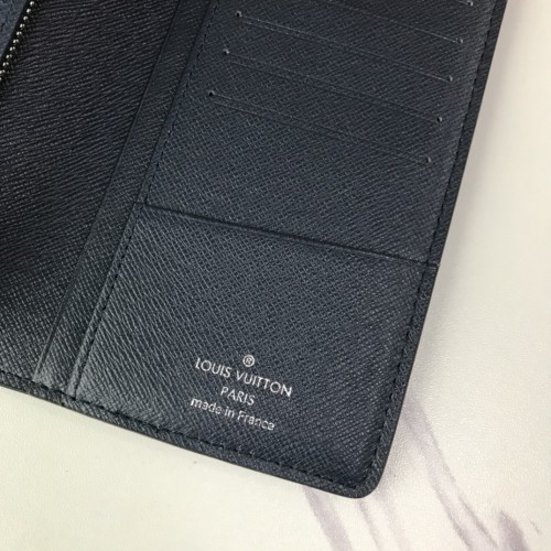 LV(ルイ·ヴィトン) Brazza 財布 新品