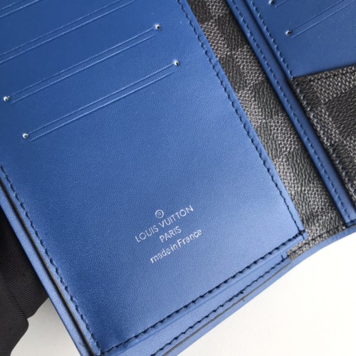 LV(ルイ·ヴィトン) Monogram  財布 新品