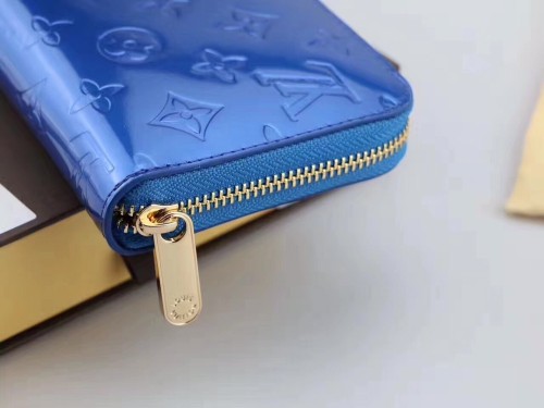 LV(ルイ·ヴィトン) Monogram 財布 新品