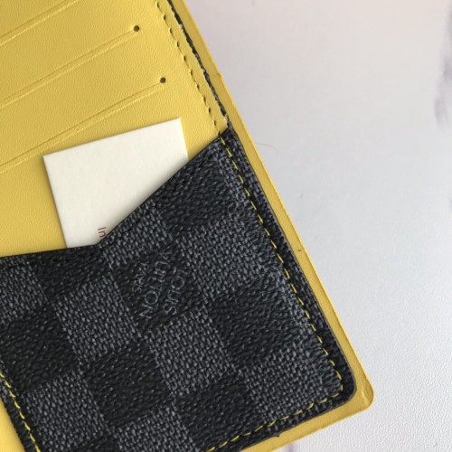 LV(ルイ·ヴィトン) Monogram  財布 新品