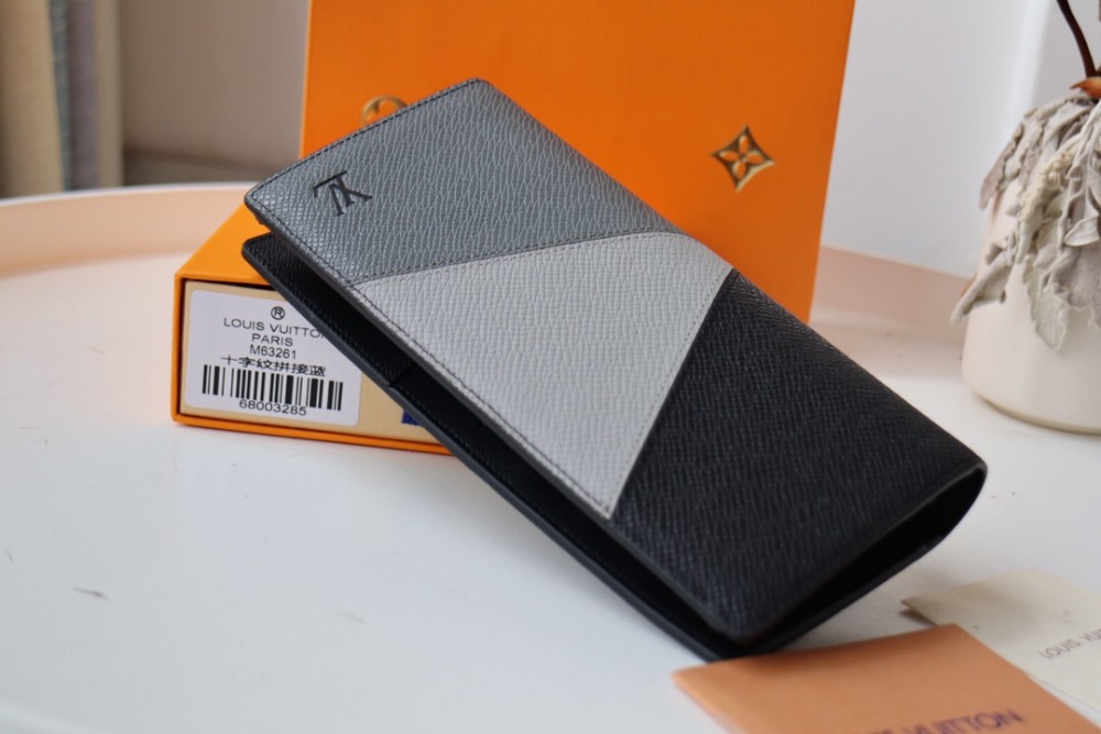 LV(ルイ·ヴィトン) 高品質 ZIPPY VERTICAL 新品