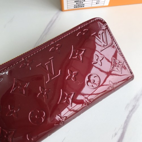 LV(ルイ·ヴィトン) Monogram 財布 新品
