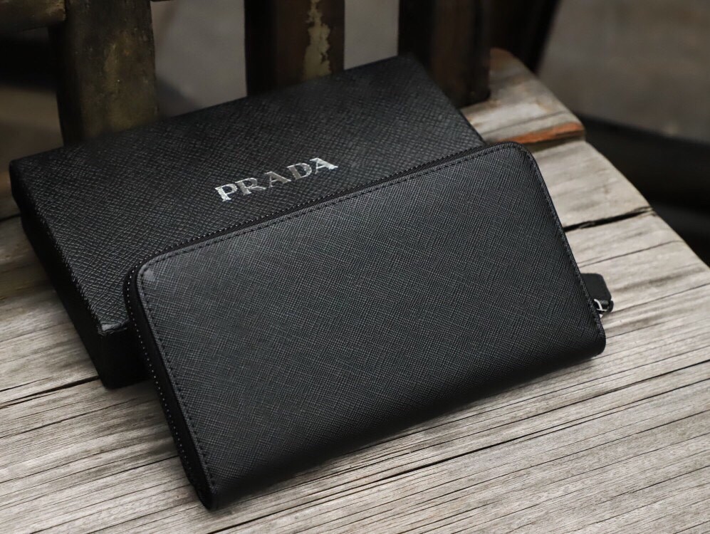 Prada (パラダ) メンズ  財布 新品