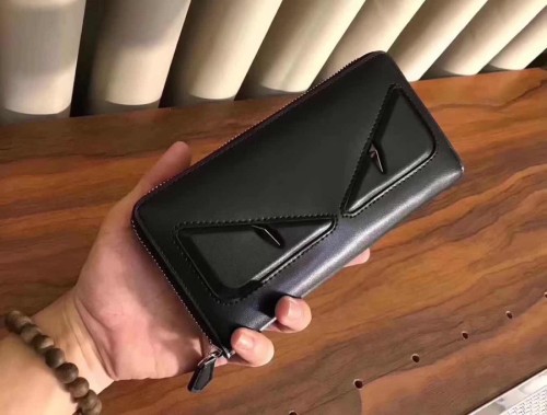 Fendi (フェンディ) メンズ / レディース 財布 新品