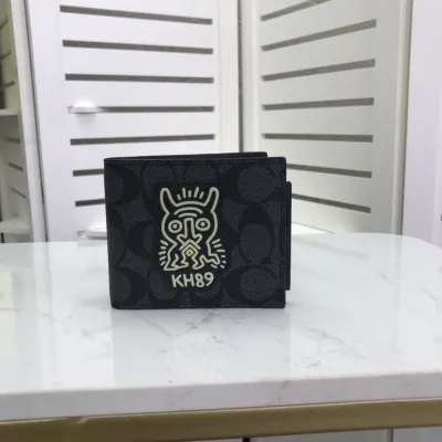 Coach (コーチ) 財布 新品