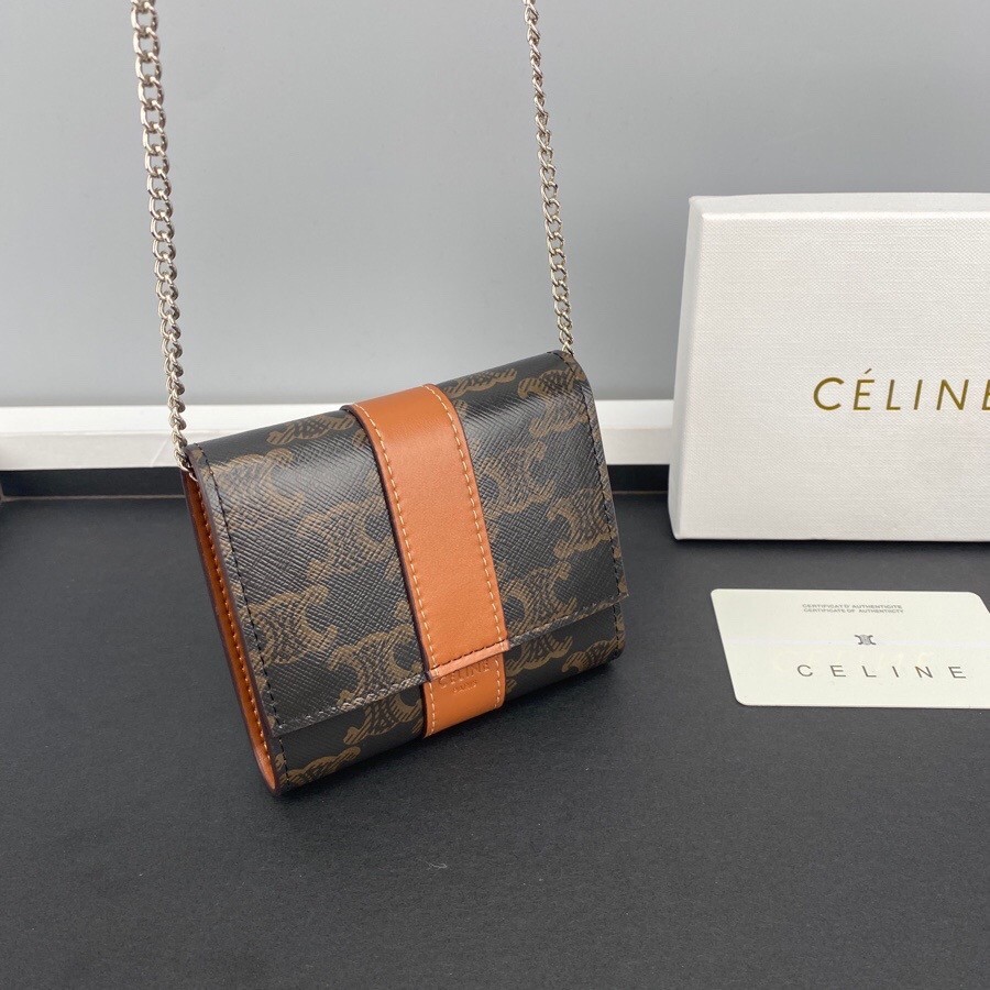 CELINE　 財布　サイズ11*10*5