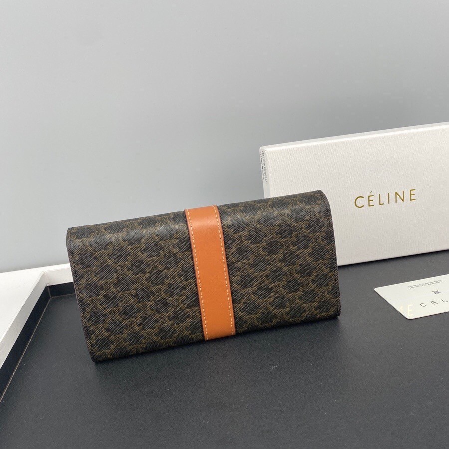 CELINE　 財布　サイズ19*10*3