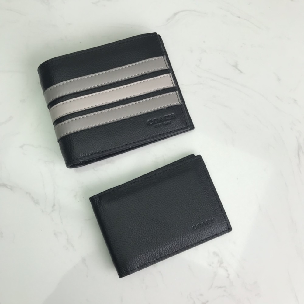 Coach (コーチ) 財布 新品