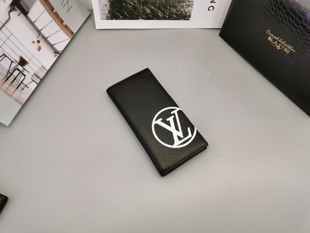LV(ルイ·ヴィトン)  財布 新品