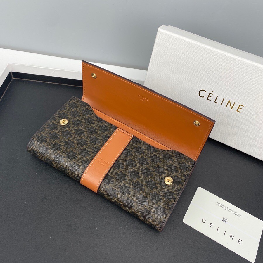 CELINE　 財布　サイズ19*10*3