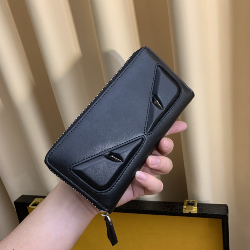 Fendi (フェンディ)  メンズ / レディース 財布 新品
