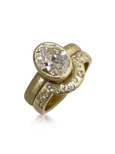 Shown with 1.62 Ct Pure White Round