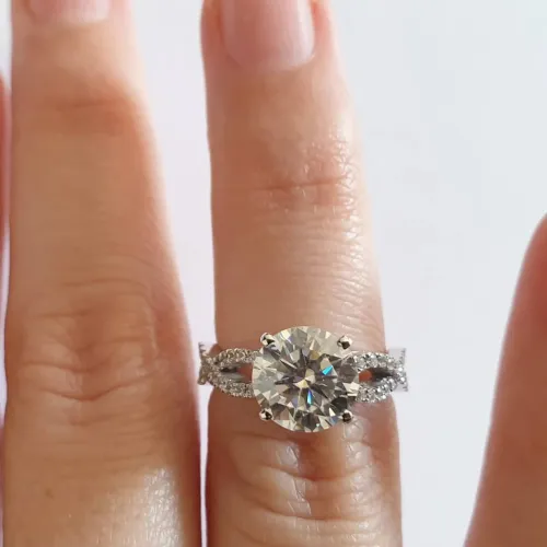 Twist Round Cut Moissanite Engagement Ring
