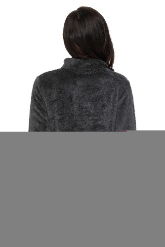 Gray Zipped Pullover Fleece Outfit