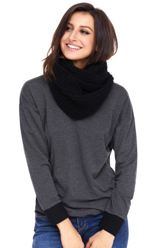 Black Cozy Chunky Knit Tassel Scarf