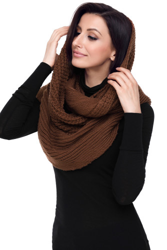 Brown Cable Knit Chunky Scarf
