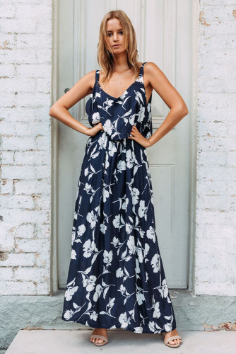 Chic Summer Boho Floral Maxi Dress in Navy