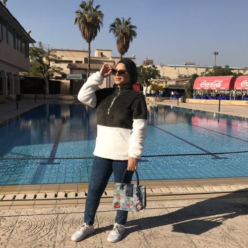 Atrovirens White Zip Neck Oversize Fluffy Fleece Pullover