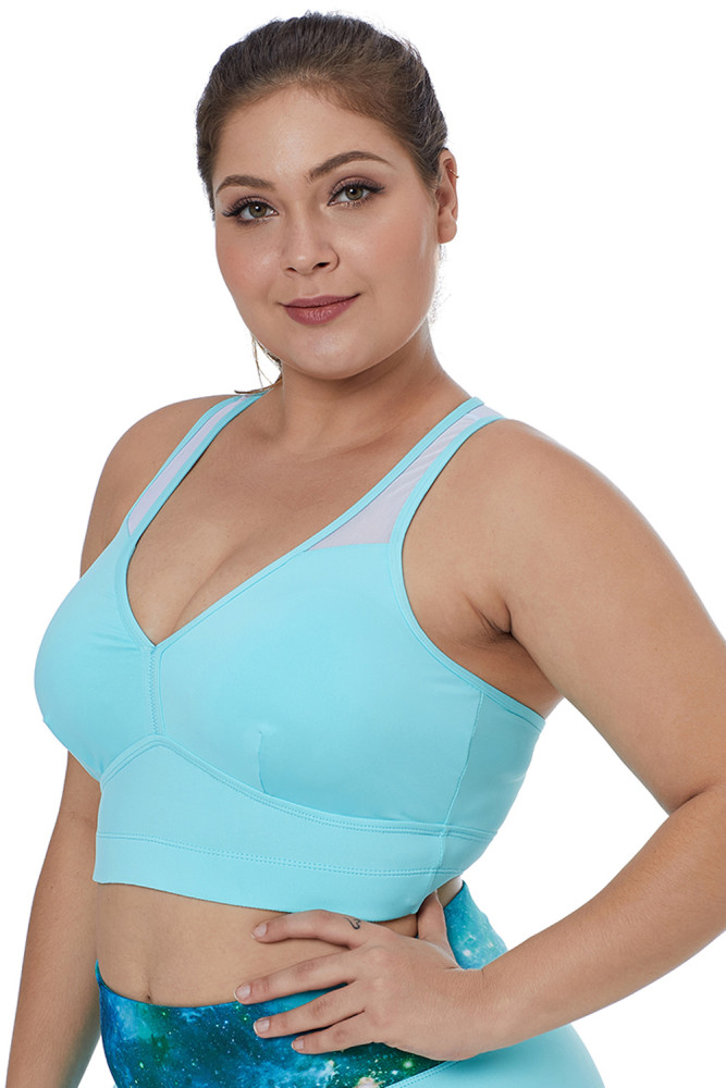 Light Blue Sleeveless Racerback Plus Size Yoga Bra