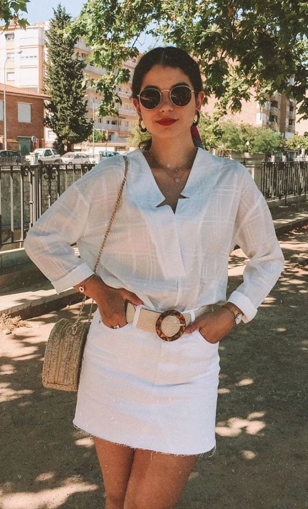 White Crepe Plaid Notched Neckline Blouse