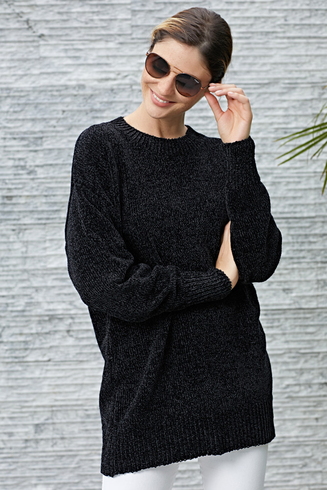 Black Cozy Scoop Neck Velvet Sweater