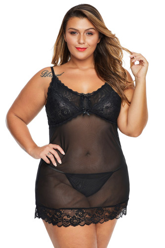 Black Lace Décor Plus Size Chemise Lingerie