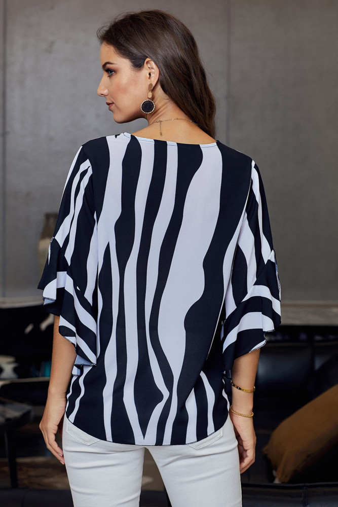 Black Vertical Stripes V Neck 3/4 Sleeve Blouse