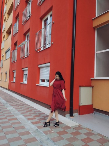 Red Chiffon Irregular Hem Short Sleeve Pleated Dress
