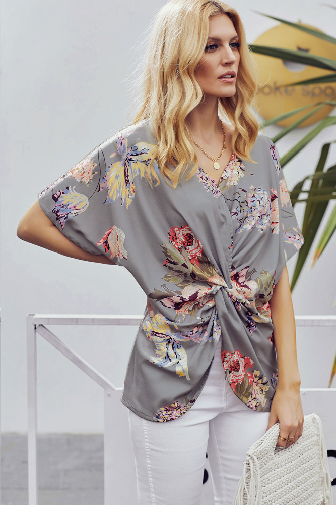 Gray Amaryllis Floral Twist Top