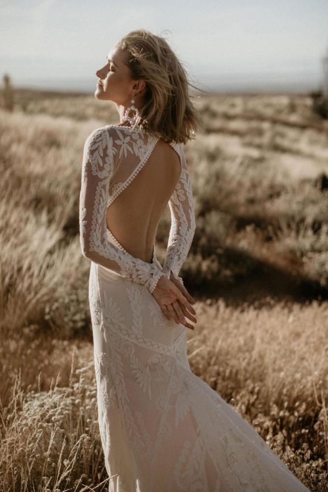 White Open Back Lace Wedding Dress