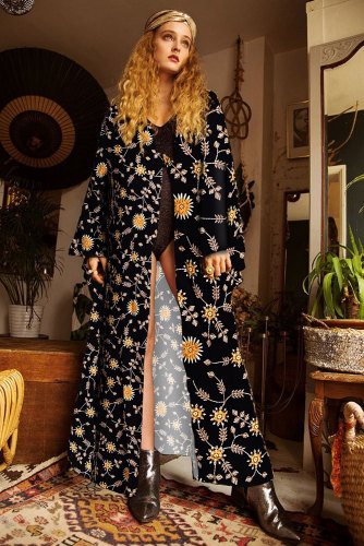 Black Her Majesty Floral Print Kimono Coat