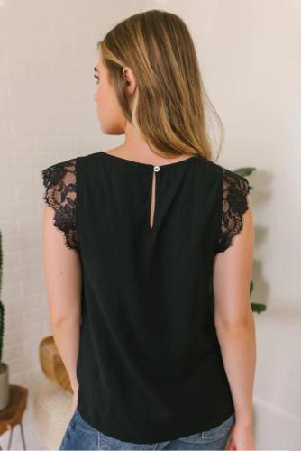 Black Lace Cap Sleeve Twisted Knot Top