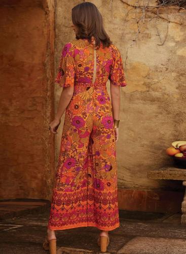 Chic Jumpsuit in Fiesta