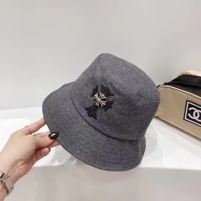 20冬季最新专柜款-ChromeHearts20秋冬新款羊毛呢子皮标十字架，个性街头朋克风，神秘复古十字架，帅气！帽型超正！精品刺绣皮边，妥妥的高级风！