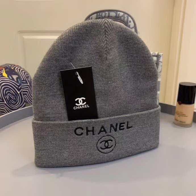 20冬季最新专柜款-Chanel针织羊毛毛线帽，定制羊毛，帅气朋克风。超酷时尚街头风！