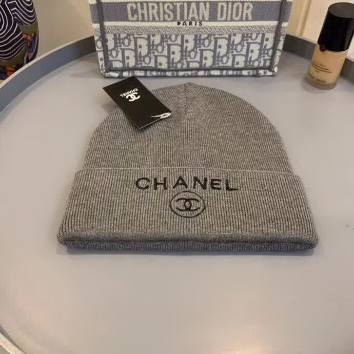 20冬季最新专柜款-Chanel针织羊毛毛线帽，定制羊毛，帅气朋克风。超酷时尚街头风！