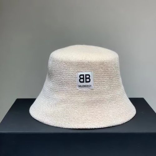 20冬季最新专柜款-Balenciaga双B字母渔夫帽，太阳帽，秋季灯芯绒面料，轻盈透气百搭款，可折叠出门携带方便