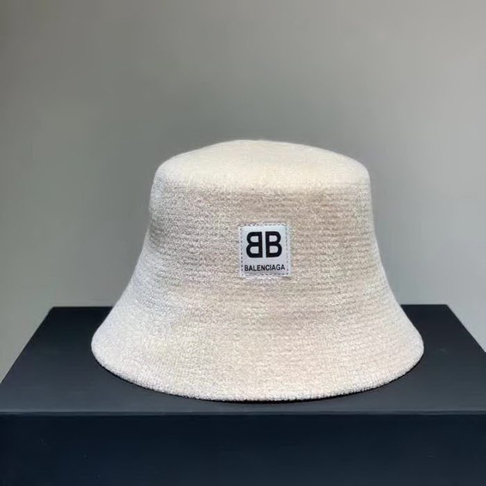 20冬季最新专柜款-Balenciaga双B字母渔夫帽，太阳帽，秋季灯芯绒面料，轻盈透气百搭款，可折叠出门携带方便